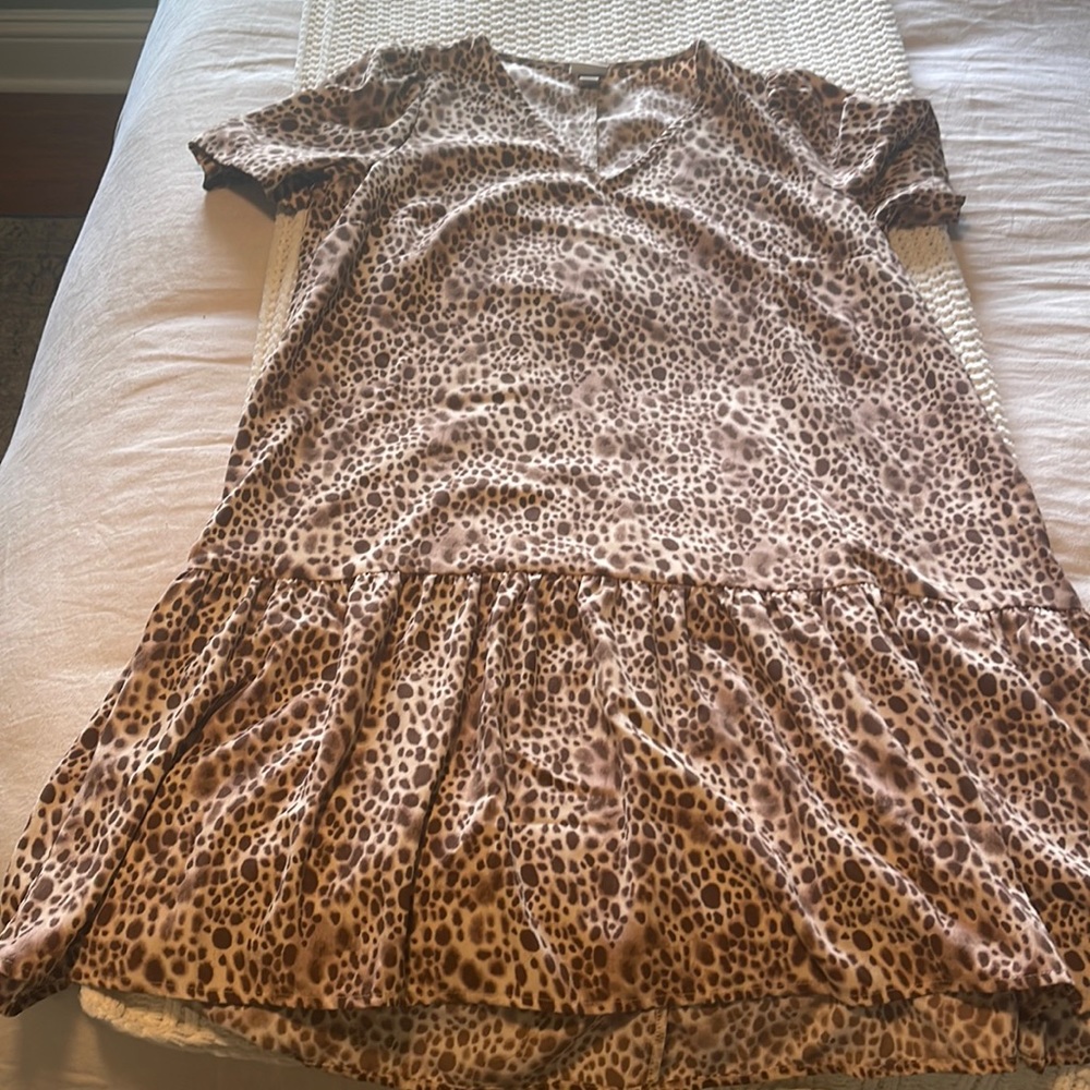 Leopard print shift dress